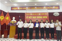 Đảng bộ Trường Đại học Nha Trang: Quan tâm phát triển đảng trong sinh viên