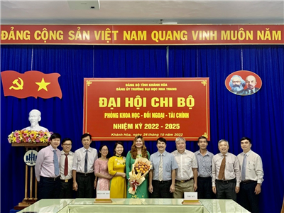 Đảng bộ Trường ĐH Nha Trang tổ chức thành công Đại hội Chi bộ trực thuộc, nhiệm kỳ 2022-2025